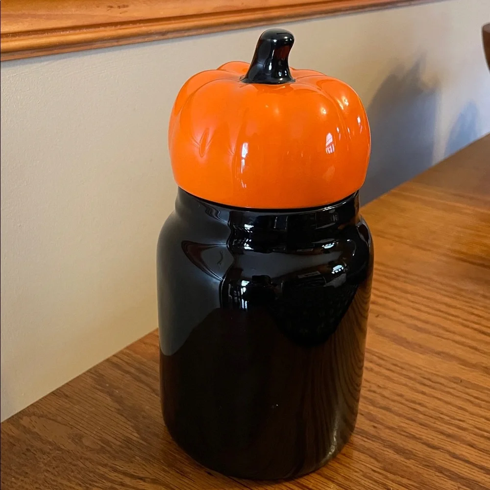 Rae Dunn Artisan Collection Halloween Jar